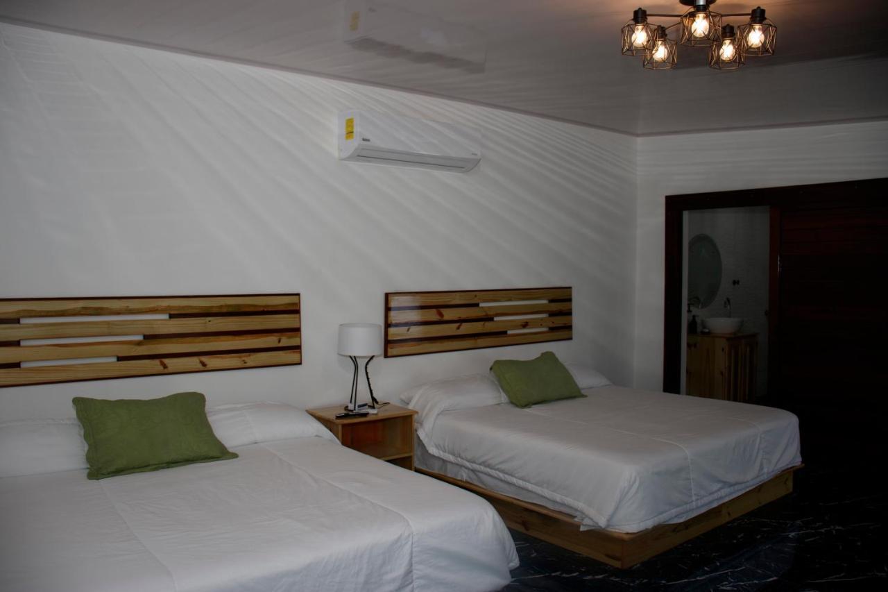 Hotel Samoa Del Sur Golfito Exteriör bild